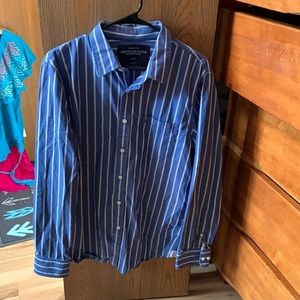 American Eagle Blue Long Sleeve Button Down Shirt Stripe‎